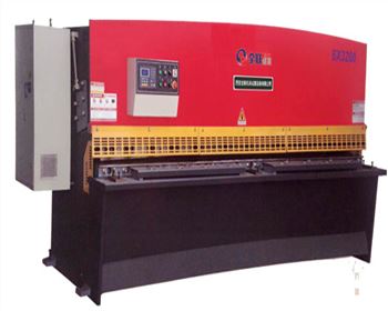 哪些配(pei)件是液壓(yā)剪闆機設(she)備上不可(ke)缺少的?