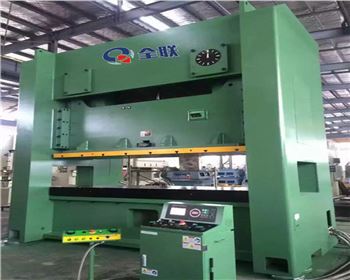 西甯龍(long)門壓力機