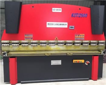 液(ye)壓闆料折彎(wān)機如何正确(què)使用?