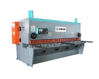 剪(jian)闆機的應(ying)用淺析