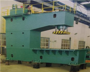 新疆C型(xing)液壓機維修改造(zao)