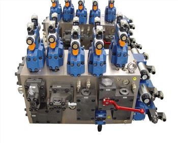 液(yè)壓閥組(zu)